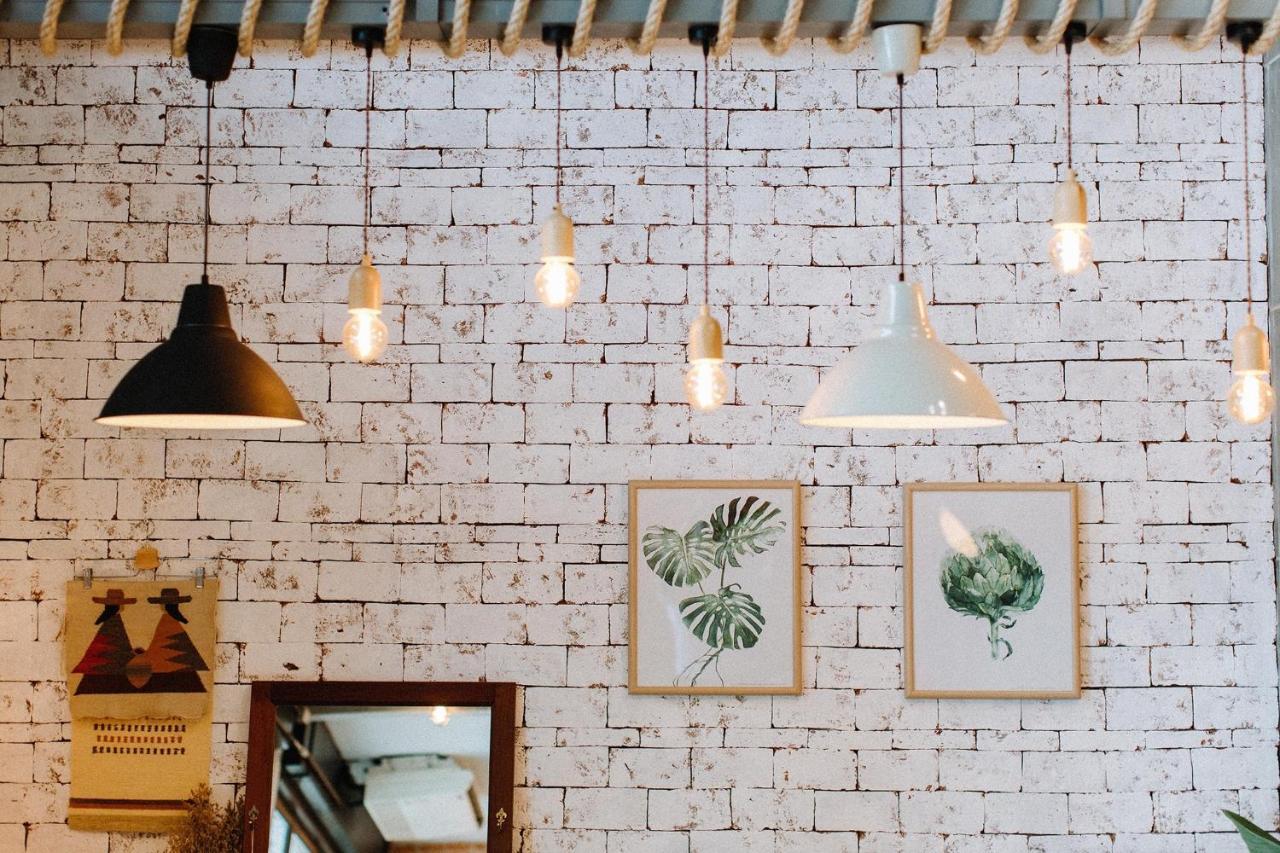 Pine Cafe'&Bed Hotel Phra Nakhon Si Ayutthaya Luaran gambar