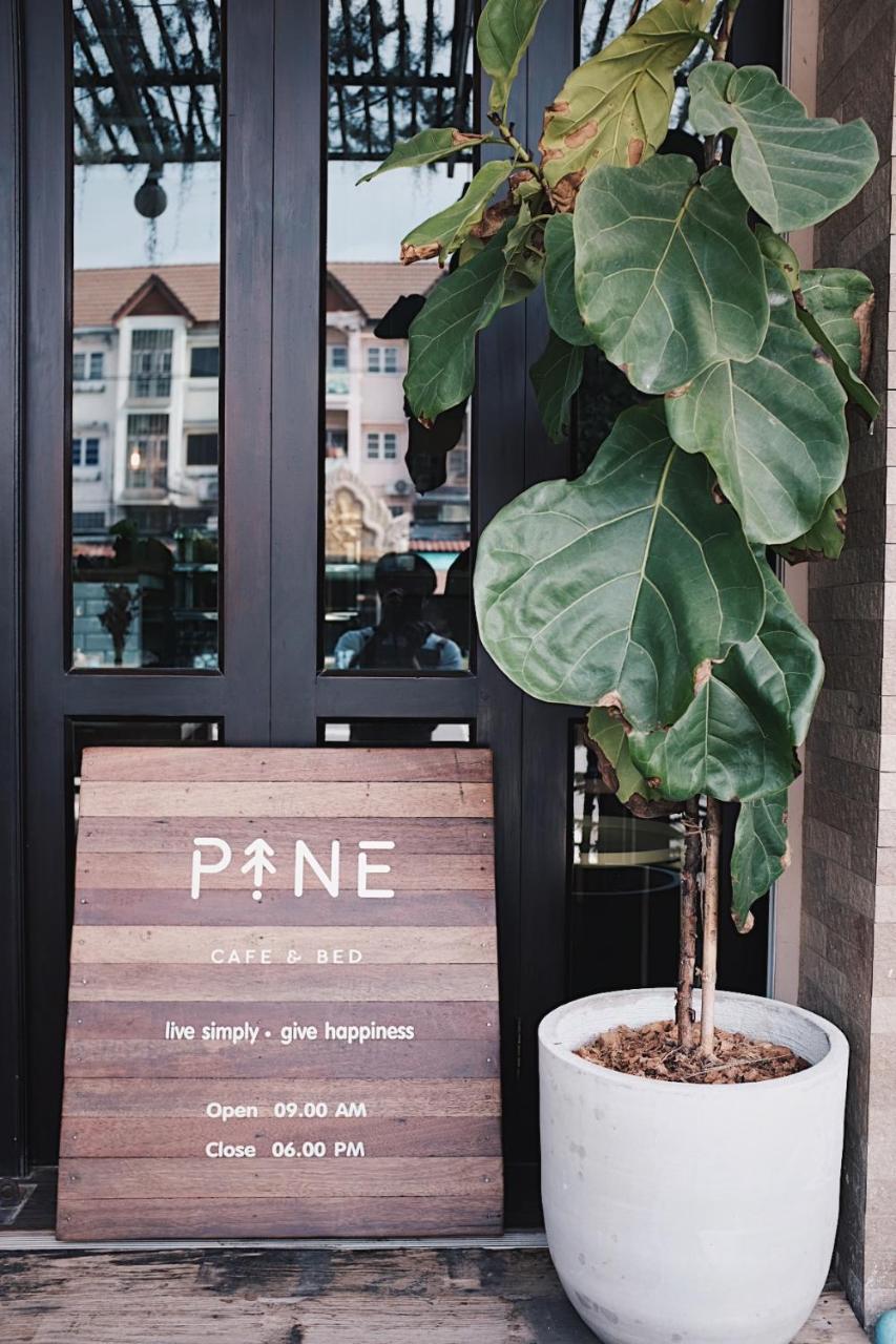 Pine Cafe'&Bed Hotel Phra Nakhon Si Ayutthaya Luaran gambar